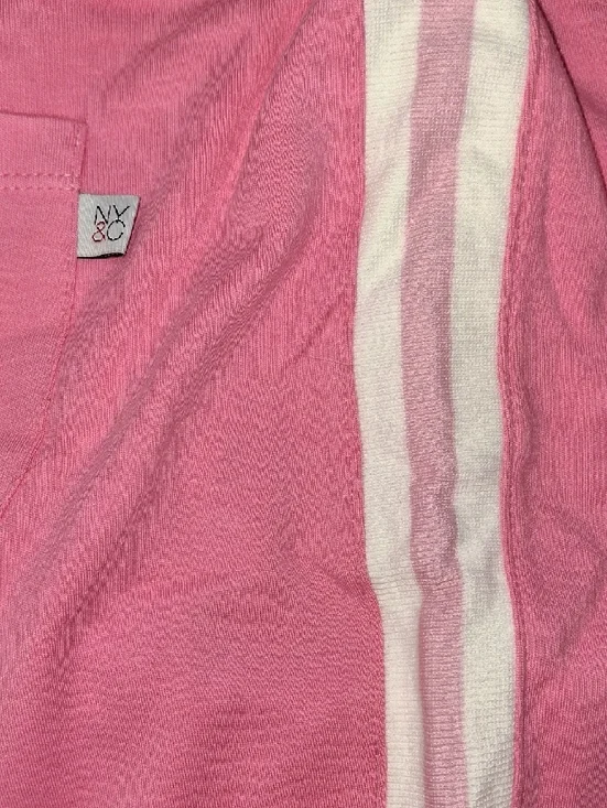 Vintage New York & Company Pink Capri Joggers with Pink And White Side Stripes - Picture 11 of 12